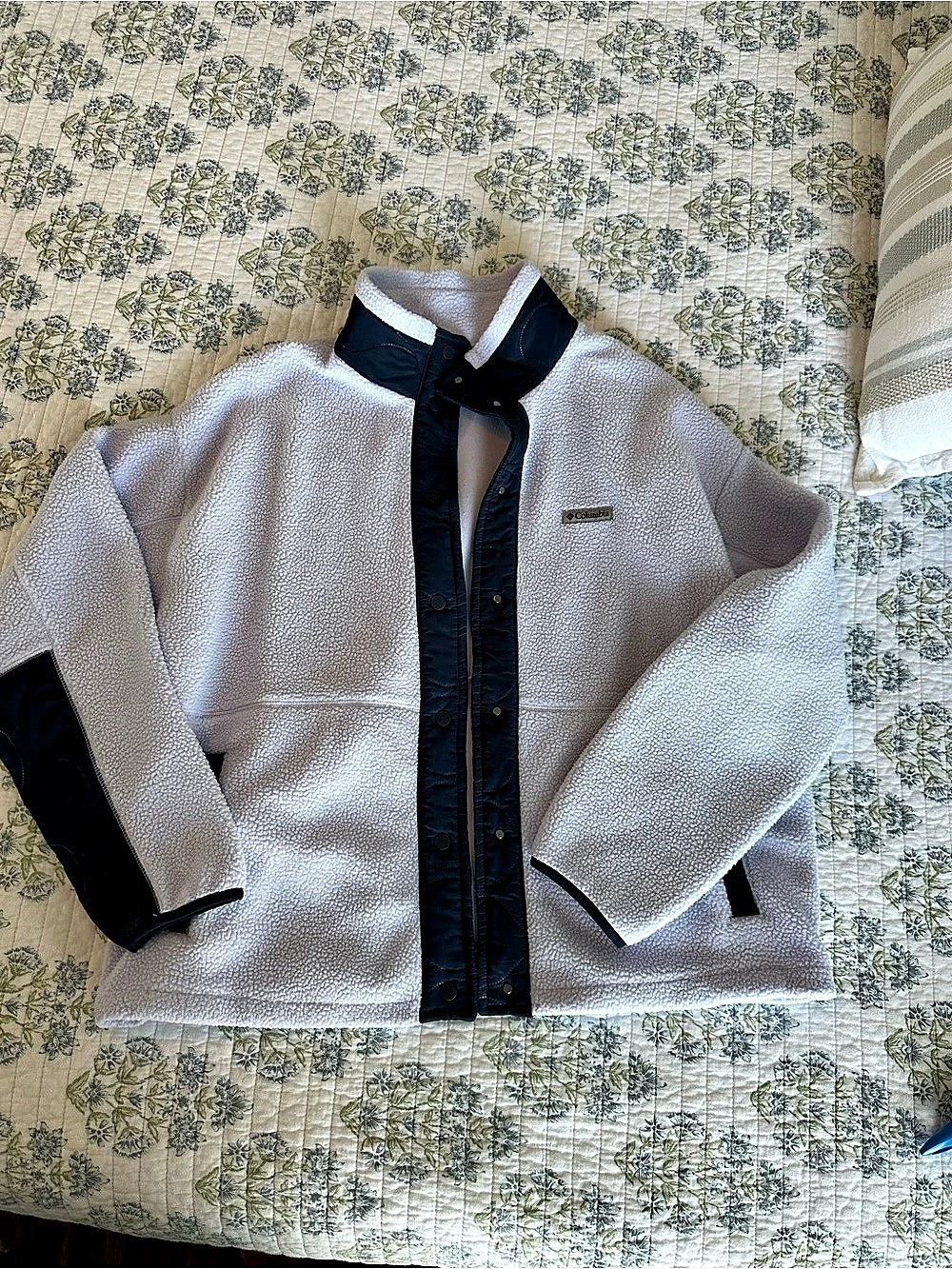 Columbia Fleece Jacket Lilac and Navy XXL Like New